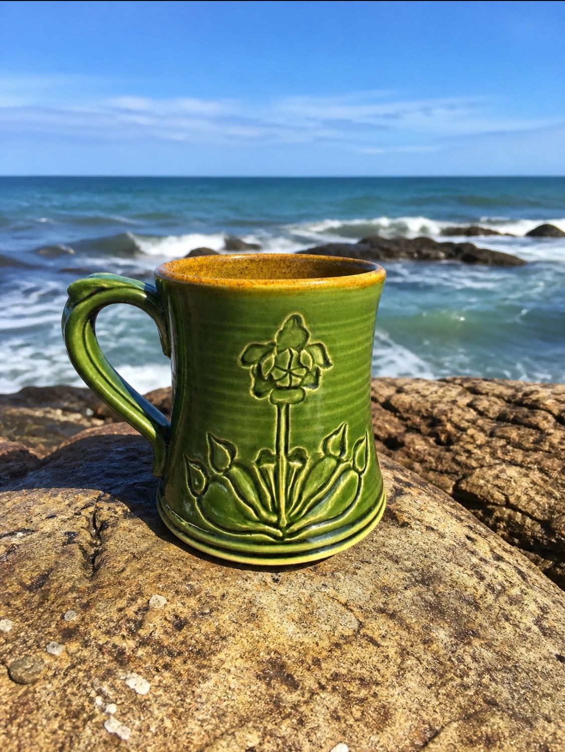 KH Green Pitcher Plant Mug