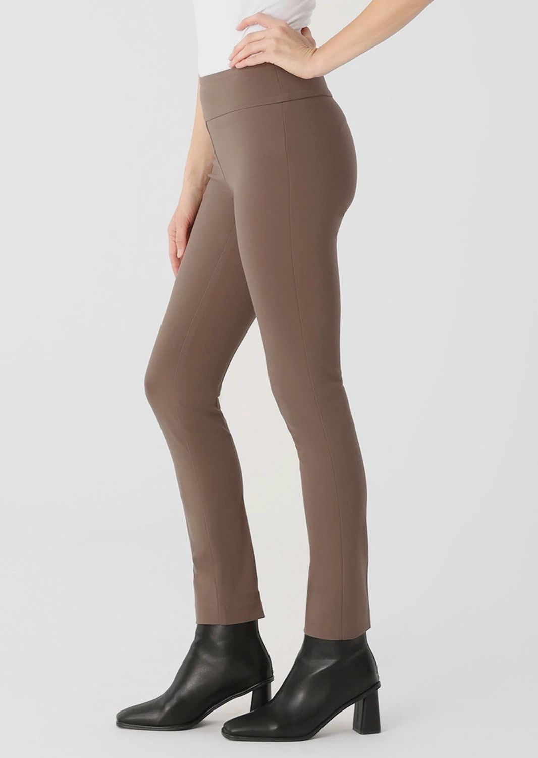 Hollywood Fabric, 28" Ankle Pant, Colour: Dark Taupe, Size: 6