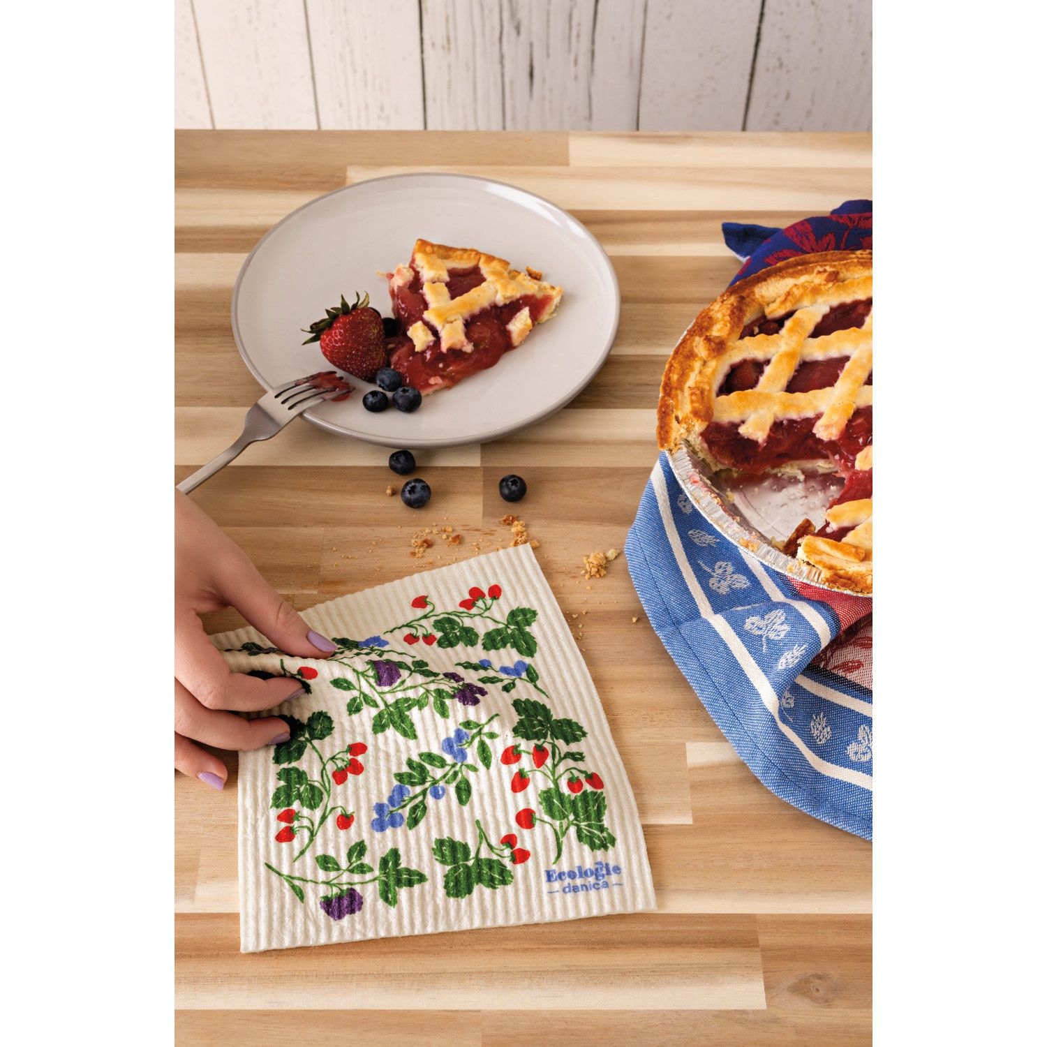Berry Bramble Swedish Dishcloth