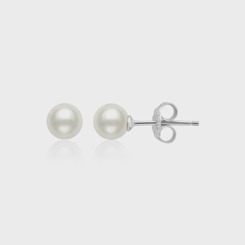 Pearl Earrings Finished in Platinum