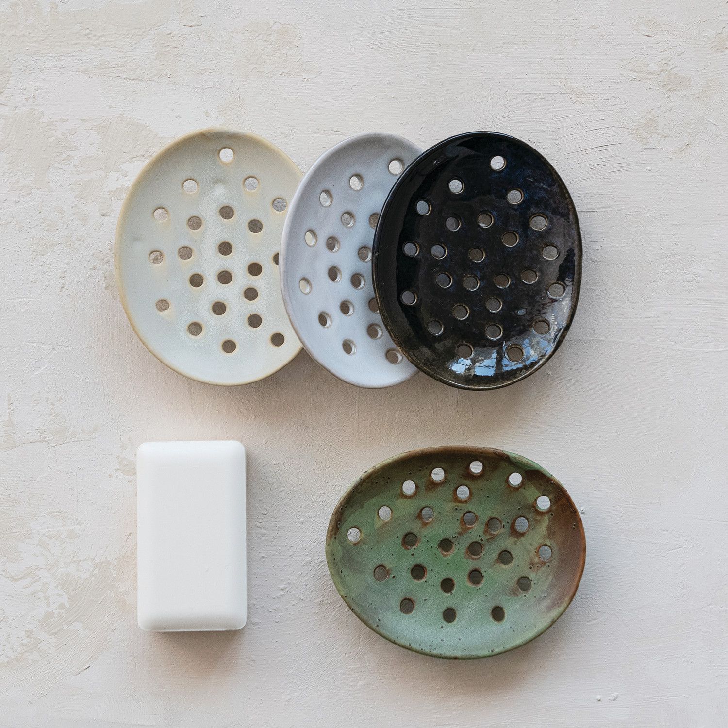 Stoneware Footed Soap Dish, 4 Colors