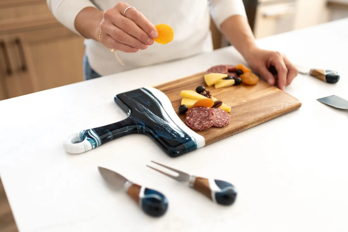 Medium Acacia Cheese Board Navy