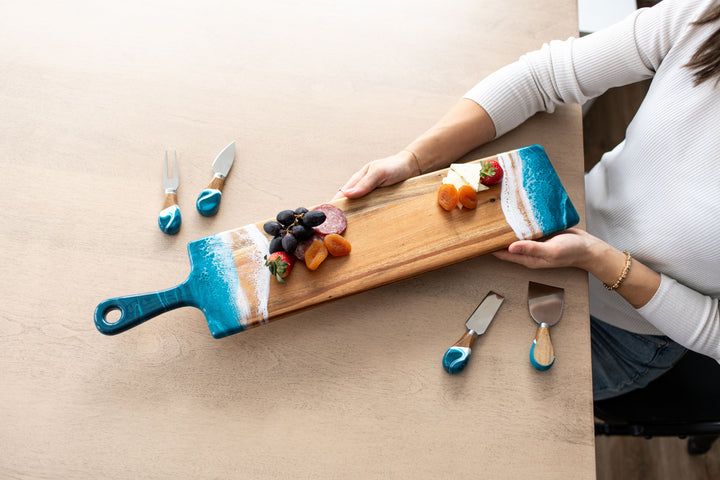 Baguette Acacia Board Ocean Vibes