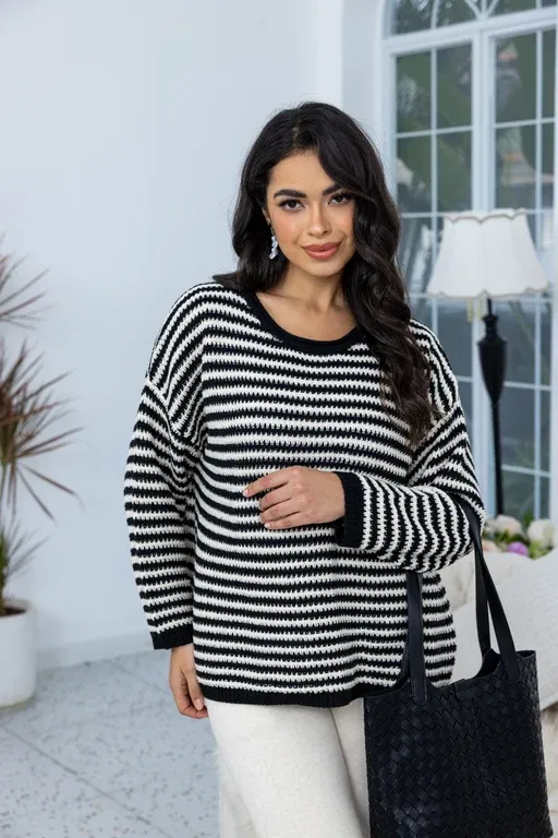 Darling Linear Knit, Colour: Black, Size: S/M