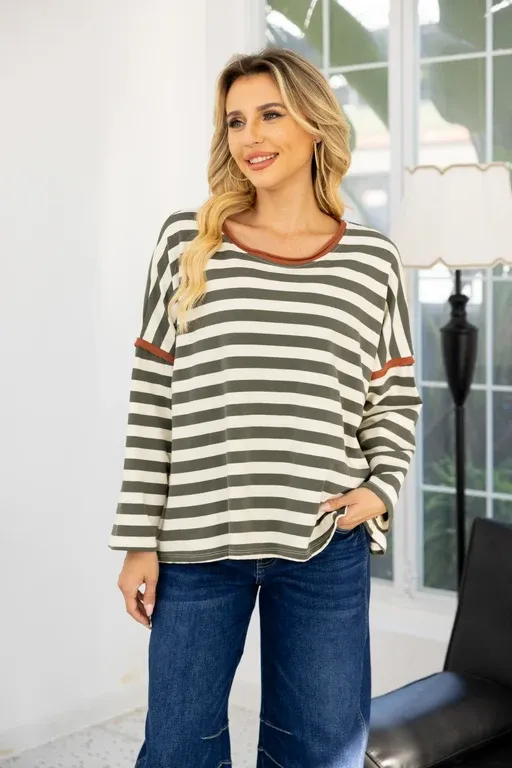 Linear Lane Pullover, Colour: Green, Size: O/S