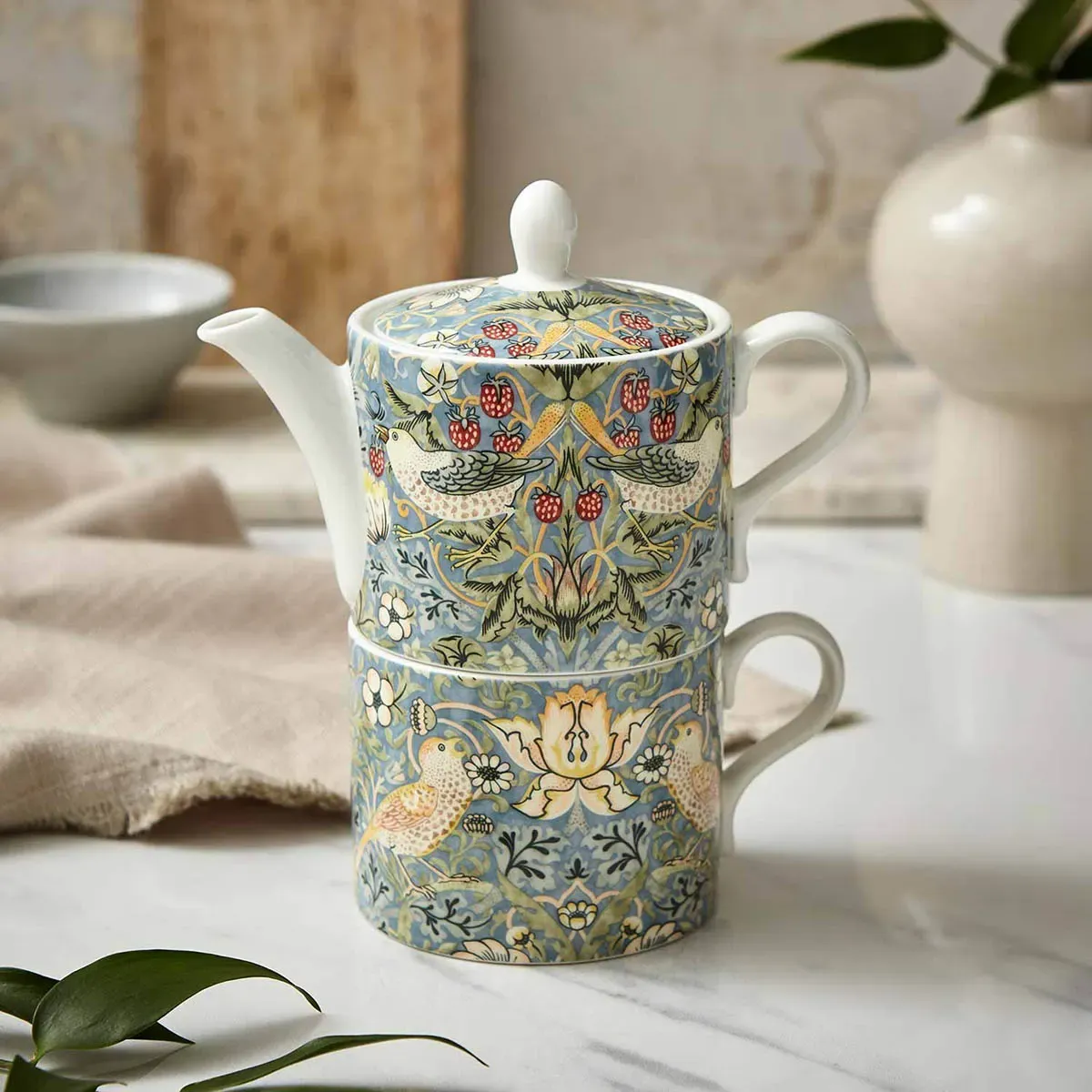 Morris &amp; Co. Strawberry Thief Tea Set for One