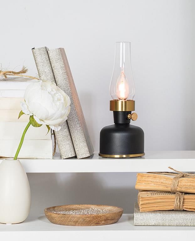 Small Lantern LED Lamp with Chimney