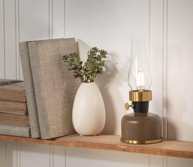 Coffee Small Lantern LED Lamp with Chimney