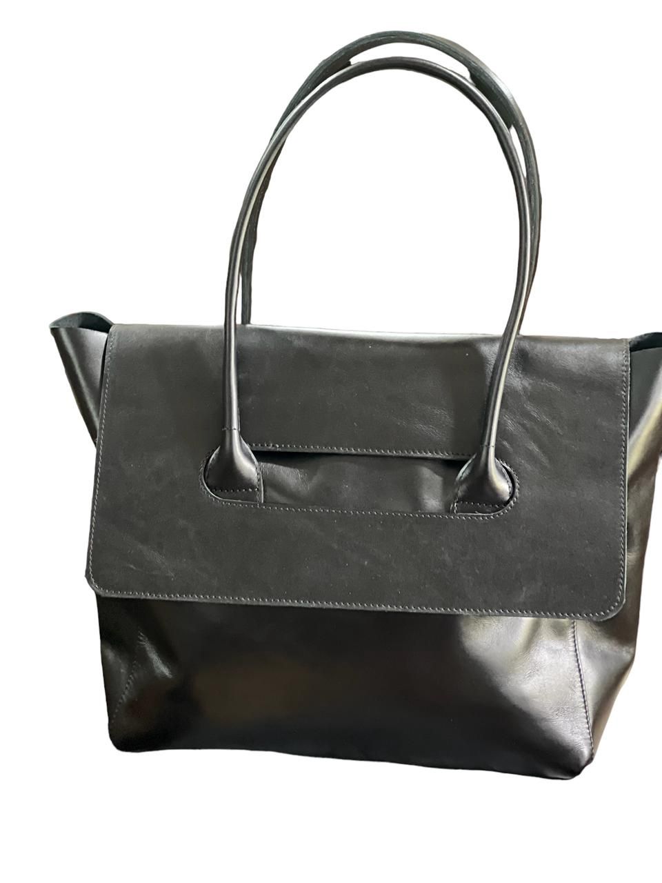 NGOZI The Equestrian, Colour: Black, Design: Lined