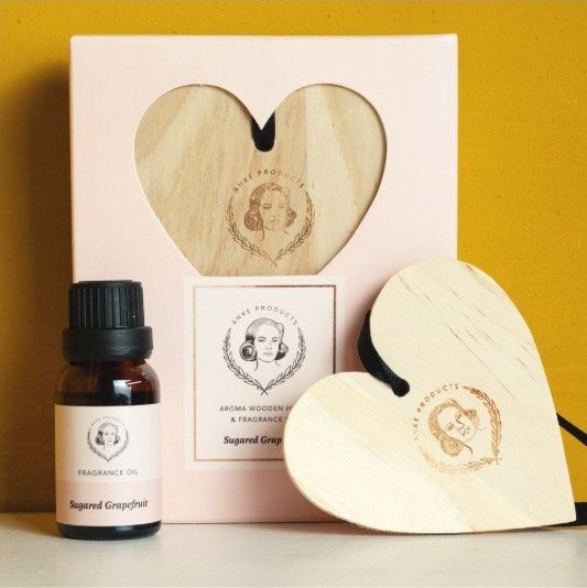 Anke Wooden Heart Aroma Tag, Fragrance: Sugared Grapefruit