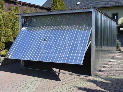 Metāla garāža 3x5 m (ar paceļamiem vārtiem)