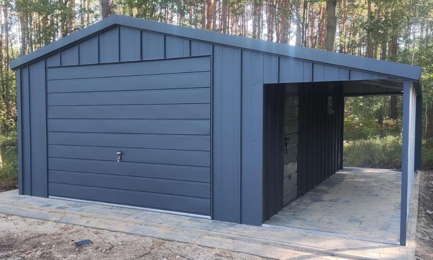 Metāla garāža 4x5 m  ar nojumi