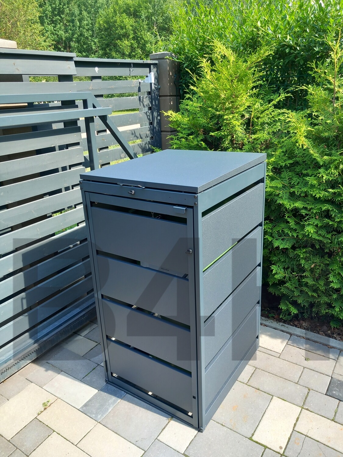Konteineru novietne atkritumiem 120L x 1
