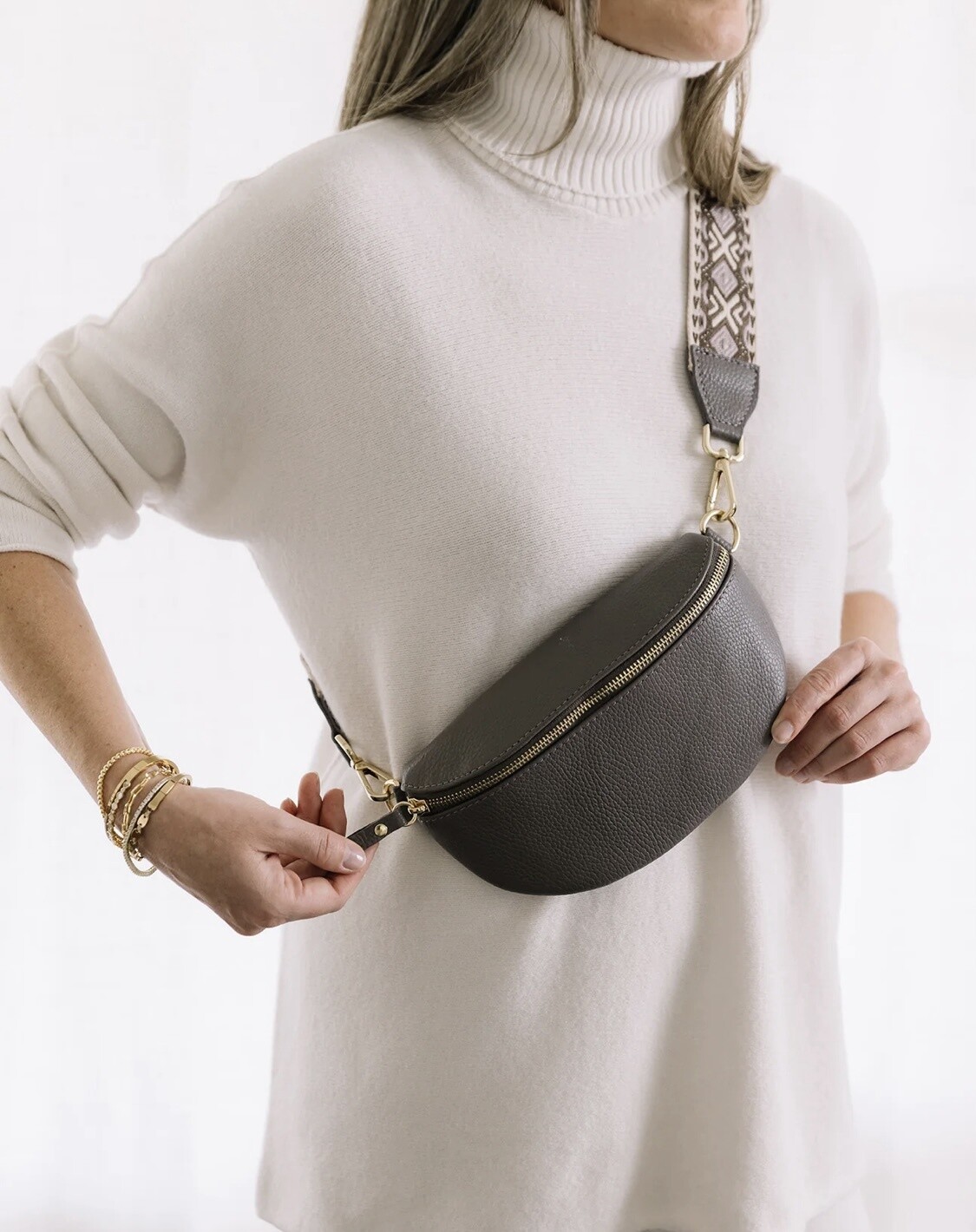 LINA FANNY BAG
