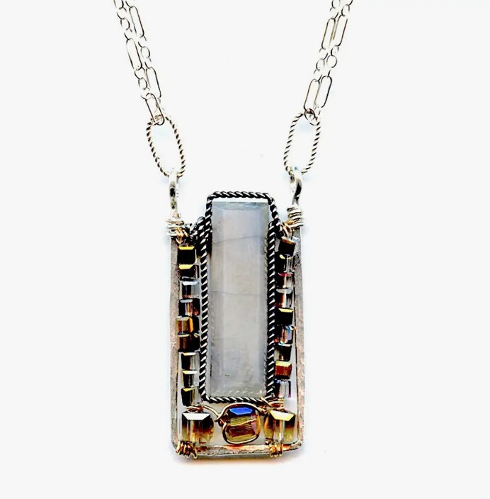 MOONSTONE BOX NKL