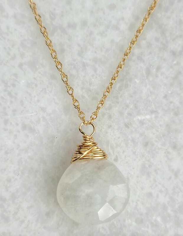 JUNIE NECKLACE