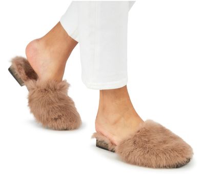 VEGAN FUR SLIPPERS
