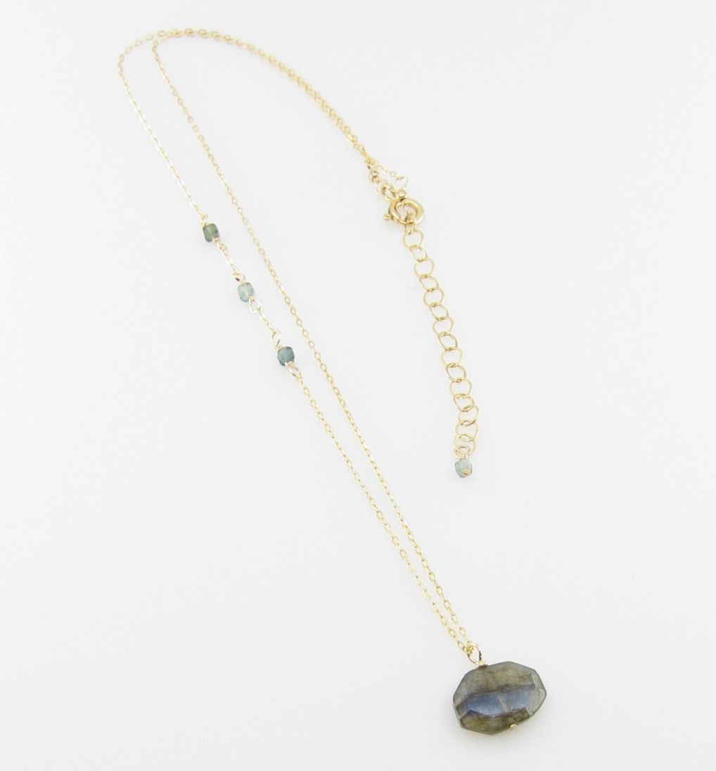 LABRADORITE DROP NECKLACE