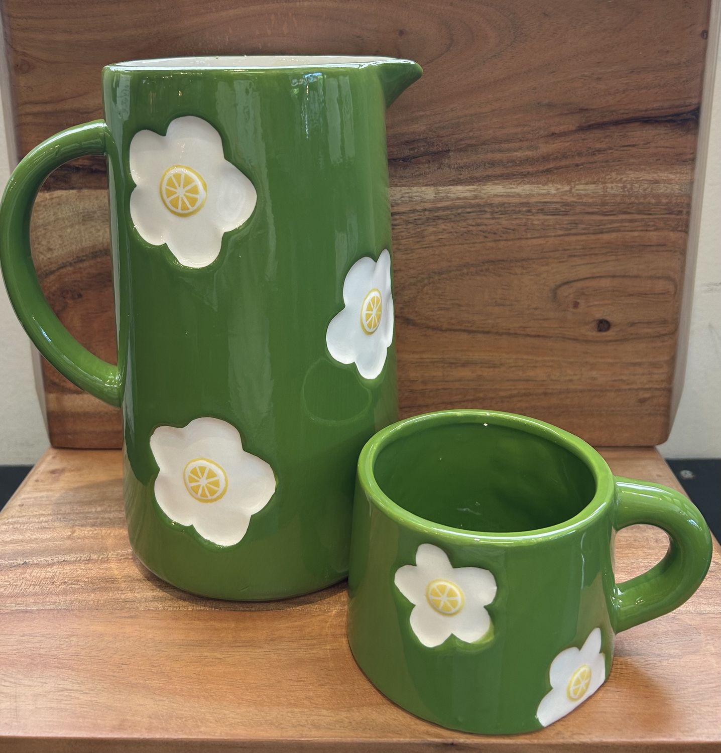 LEMON DAISY PITCHER