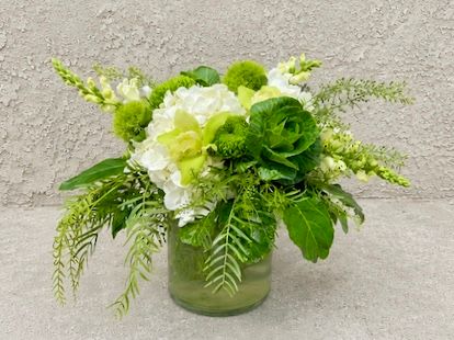 GREEN + WHITE FLORAL ARRANGEMENT