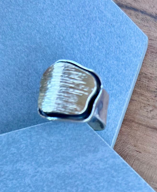 Boxy Roxy Ring