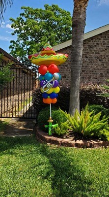 Fiesta Sombrero Balloon Yard Sign