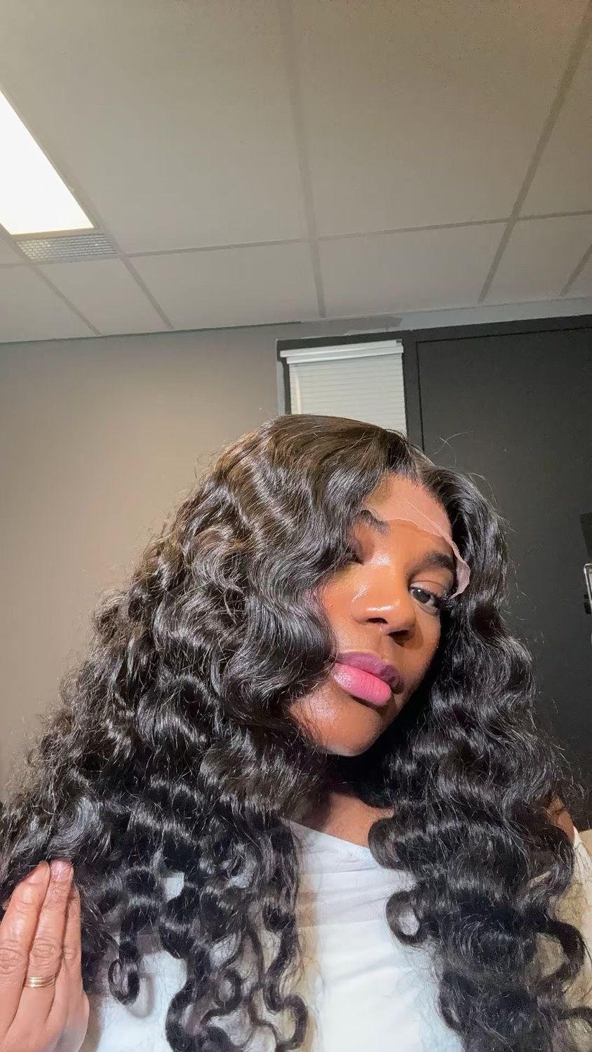 Unité DAYA 5*5 lace suisse 300% densité India hair  22" pouce 