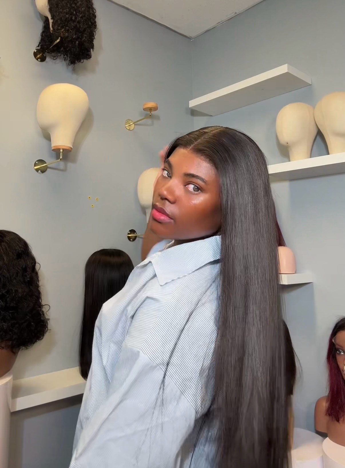 Unité Lopez 5*5 lace wig 26