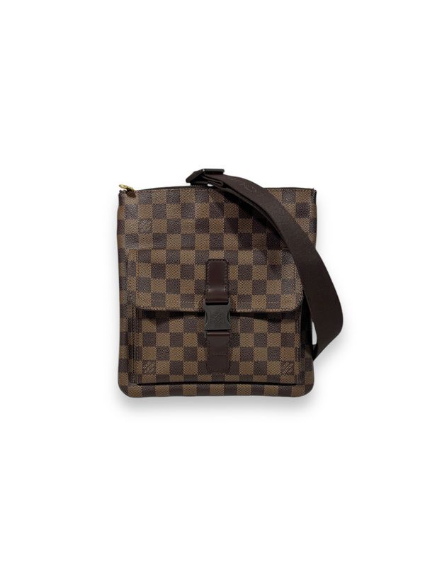 Louis Vuitton Damier Ebene Pochette Melville