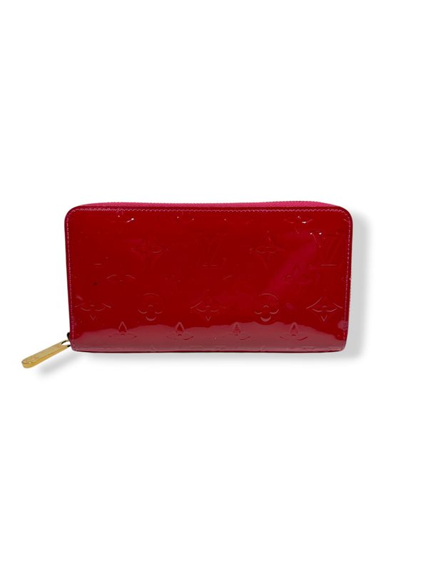 Louis Vuitton Red Monogram Vernis Zippy Wallet