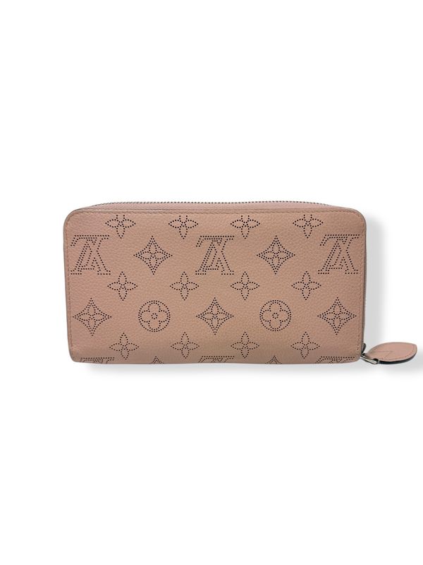 Louis Vuitton Mahina Zippy Wallet Magnolia