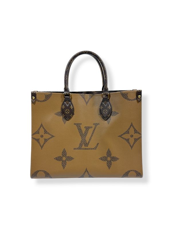Louis Vuitton Giant Reverse Monogram Onthego MM