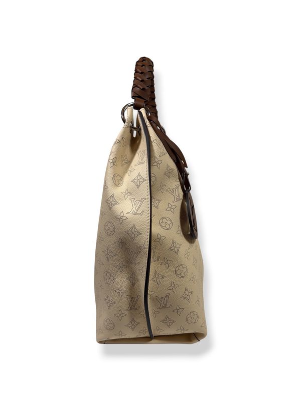 Louis Vuitton Carmel Mahina Hobo Creme