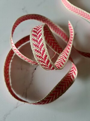 Hot pink Double sided woven 12 mm