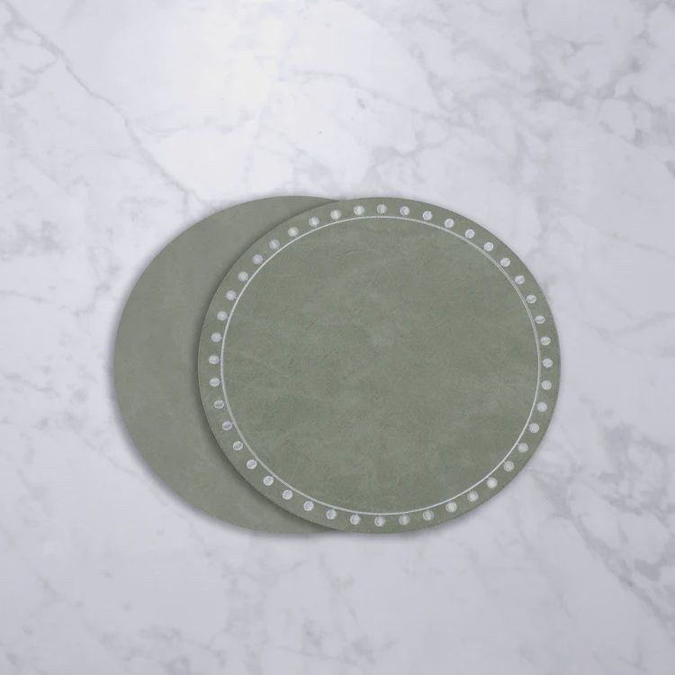 Green Vida Round Embroidered Dots Placemat S/4