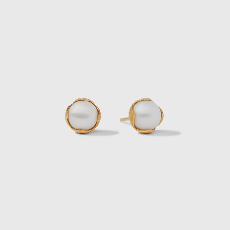 Penelope Stud-Pearl-S