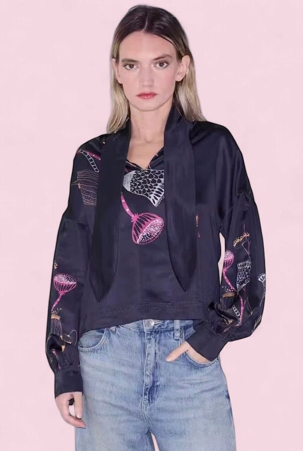 Black Print Long Sleeve Blouse