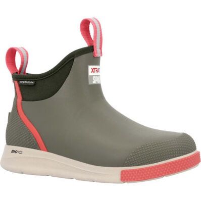 Women&#39;s 6&quot; Ankle Deck Sport Boots