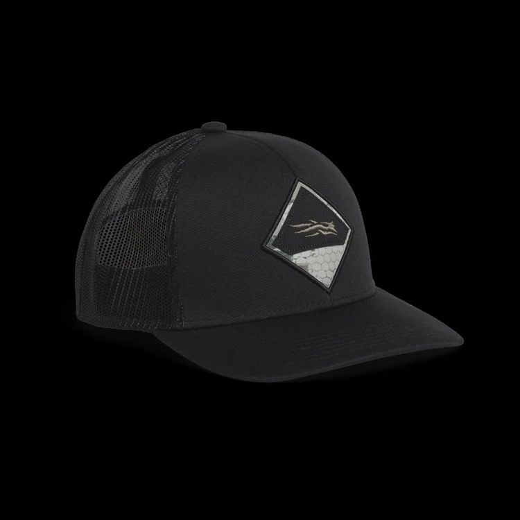 Optifade Badge Mid Pro Trucker - Sitka Black