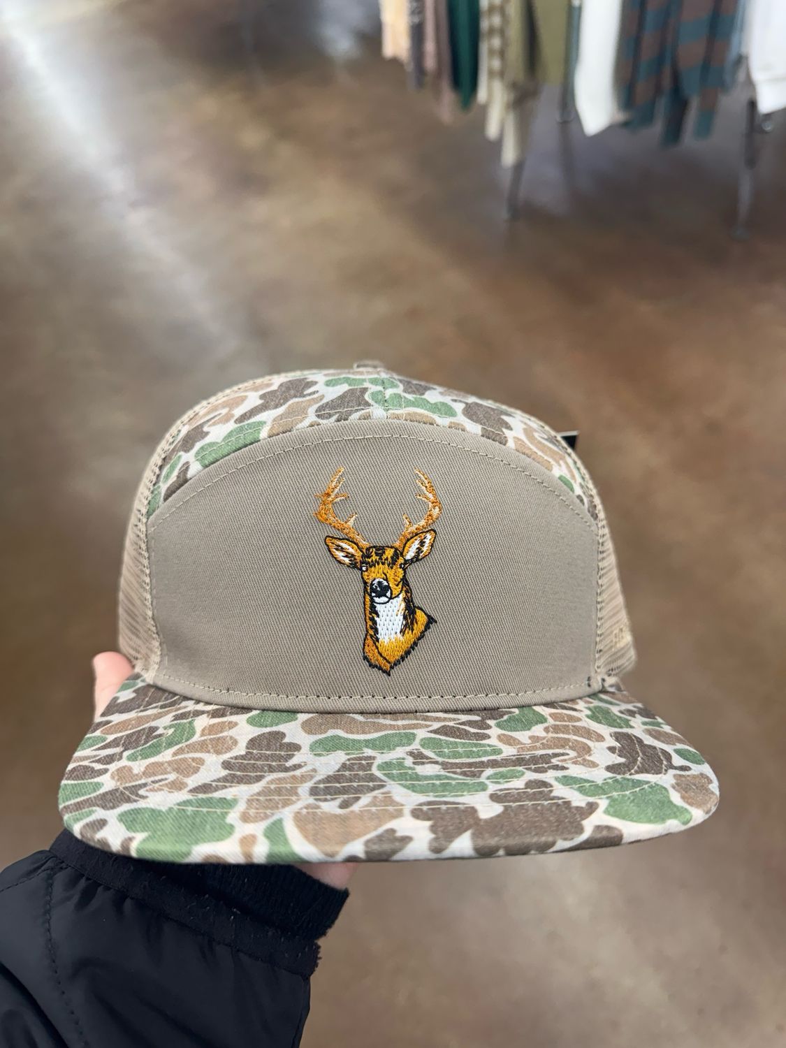 7 Panel Camo Deer Mount Hat