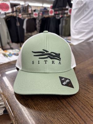 Icon Mid Pro Trucker Hat - Seagrass