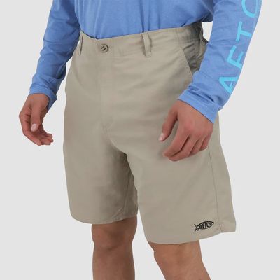 Everyday Stretch Khaki Shorts
