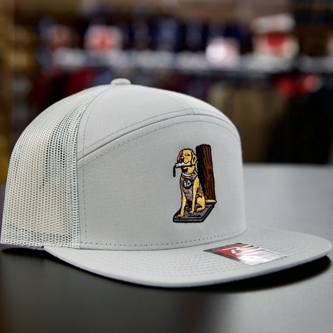 Yellow Lab &amp; Bumper7-Panel Hat - Quarry