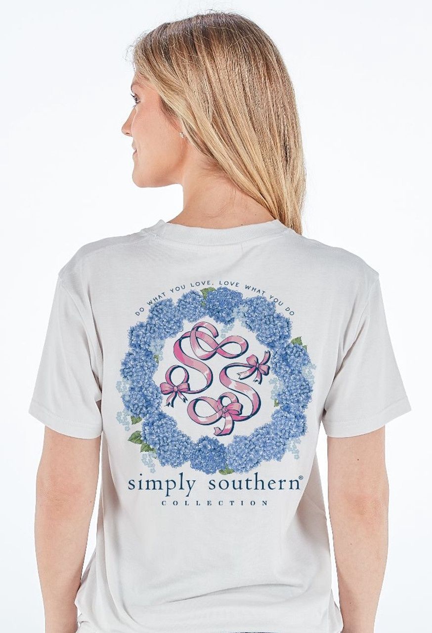 Women&#39;s Floral Logo Short Sleeve T-Shirt