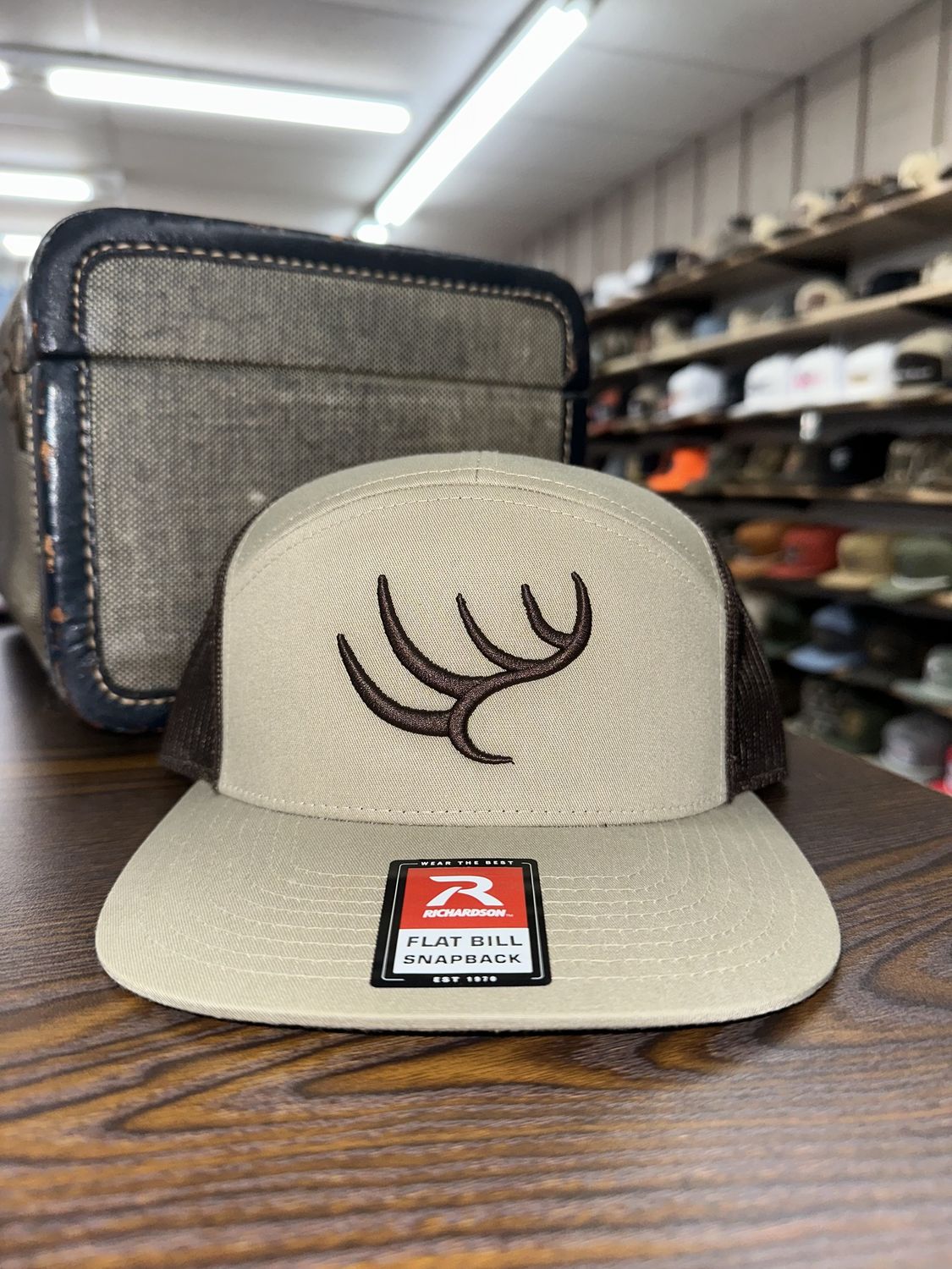 7-Panel Antler Trucker Khaki/Coffee