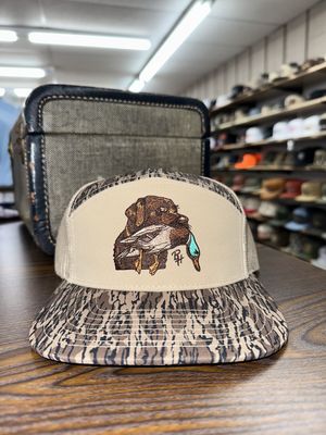Chocolate Lab &amp; Mallard 7 Panel Hat - Timber Camo