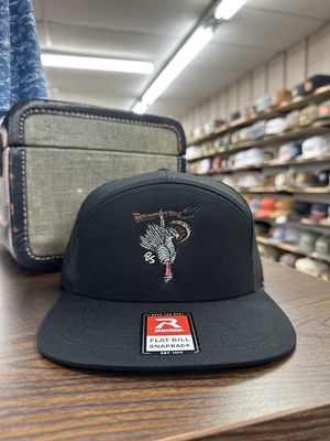 Hanging Tom 7 Panel Hat - Solid Black