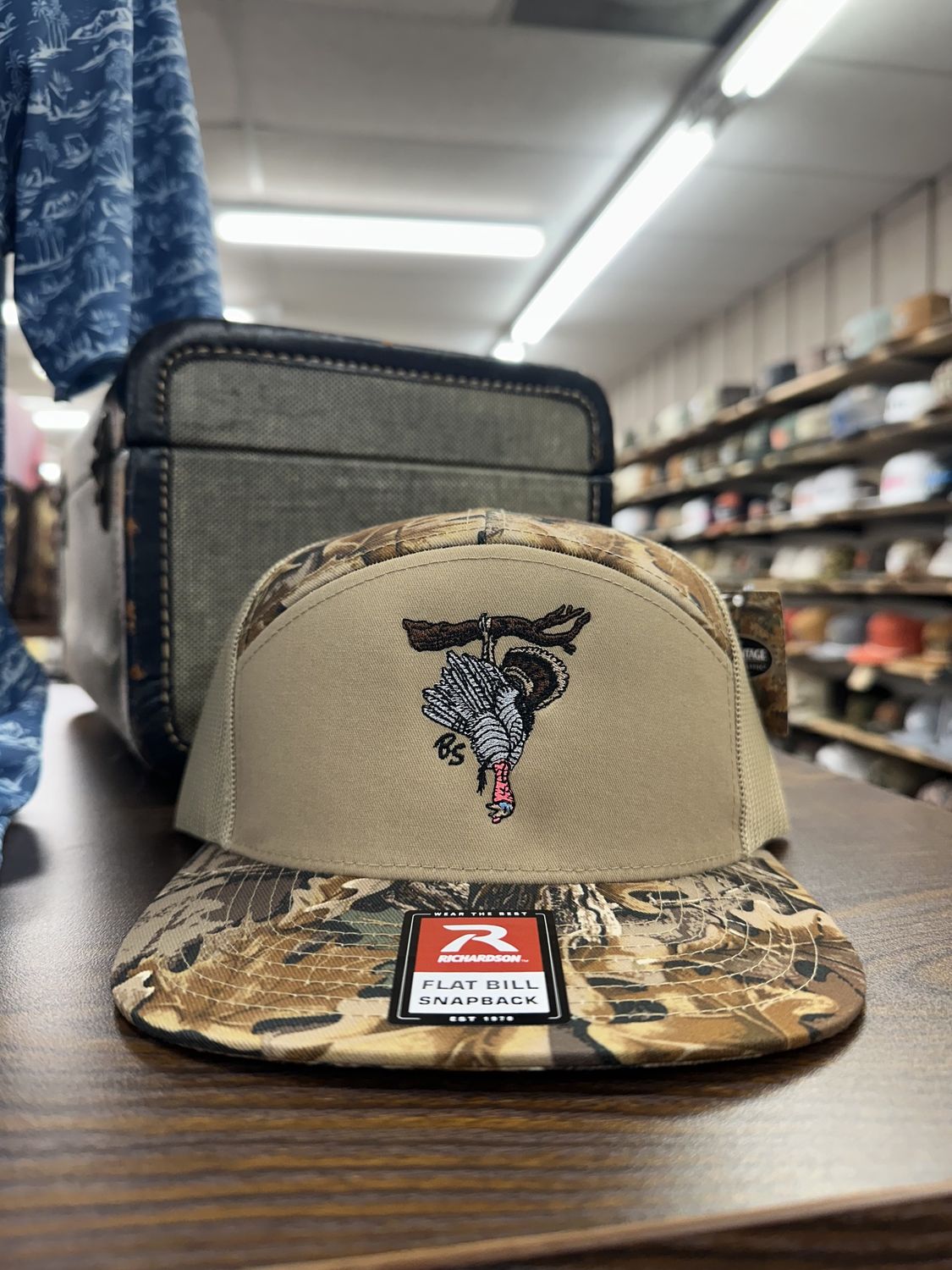 Hangin&#39; Tom &amp; Panel Hat - Realtree Advantage
