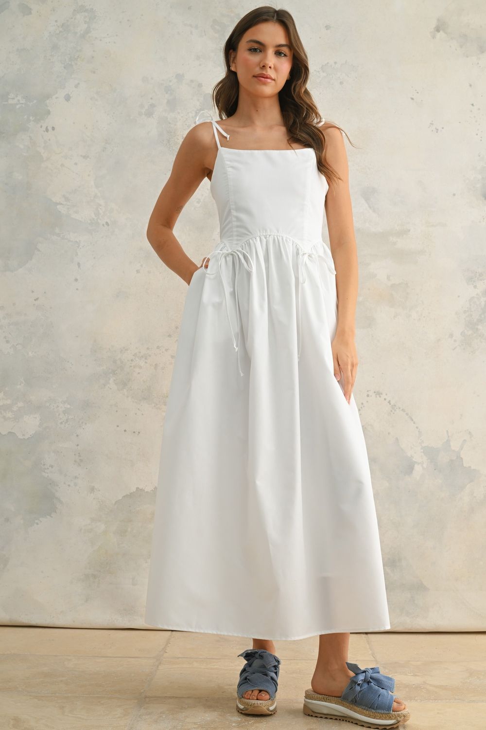 Graceful Bow Detail Midi Dress