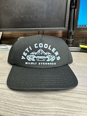 YETI Wildly Stronger Mid Pro Flat Brim Hat